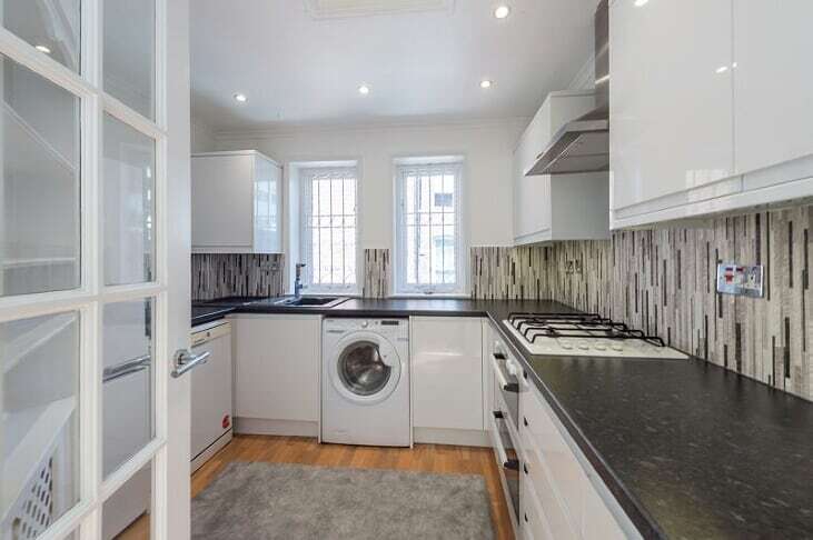 House Romney Mews in City of Westminster