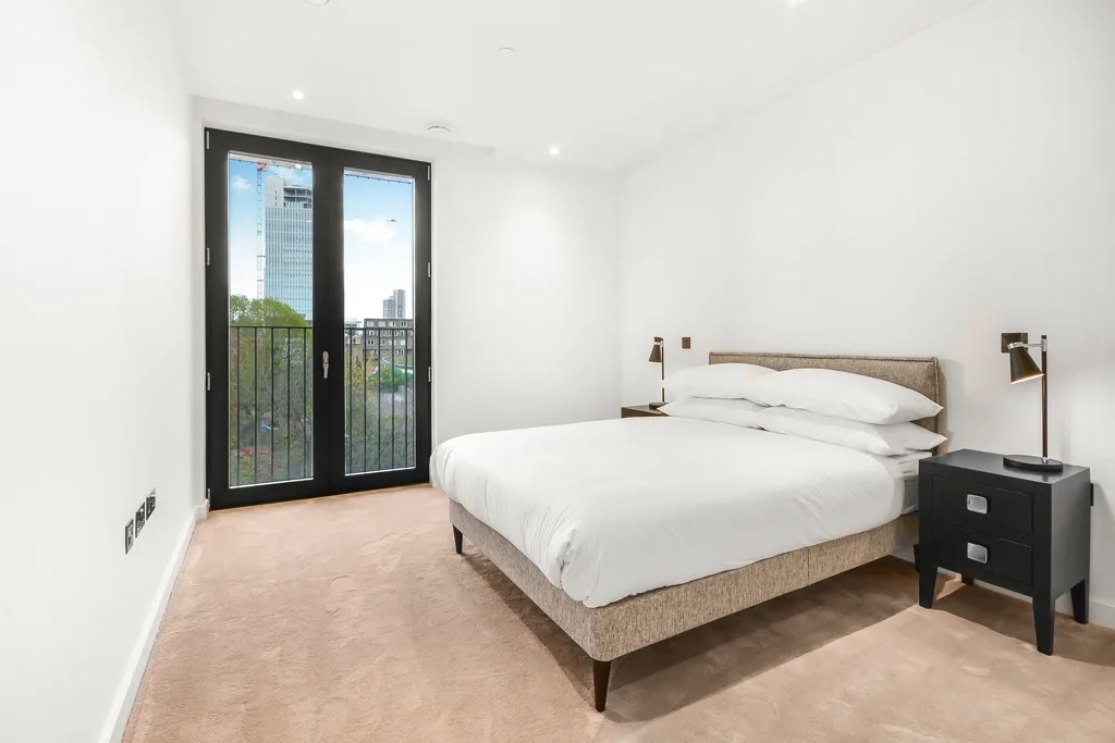 Flat Golden Lane in Greater London