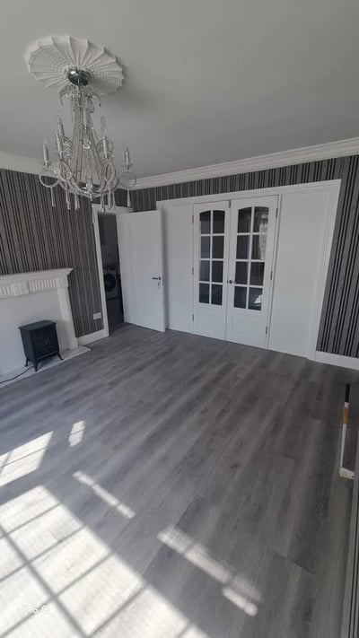 Flat Tangmere Gardens in Greater London