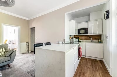 Flat Highbury Place in Greater London