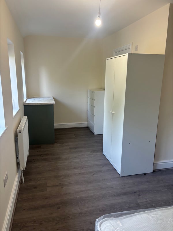 Room Shaw Lane in Prescot