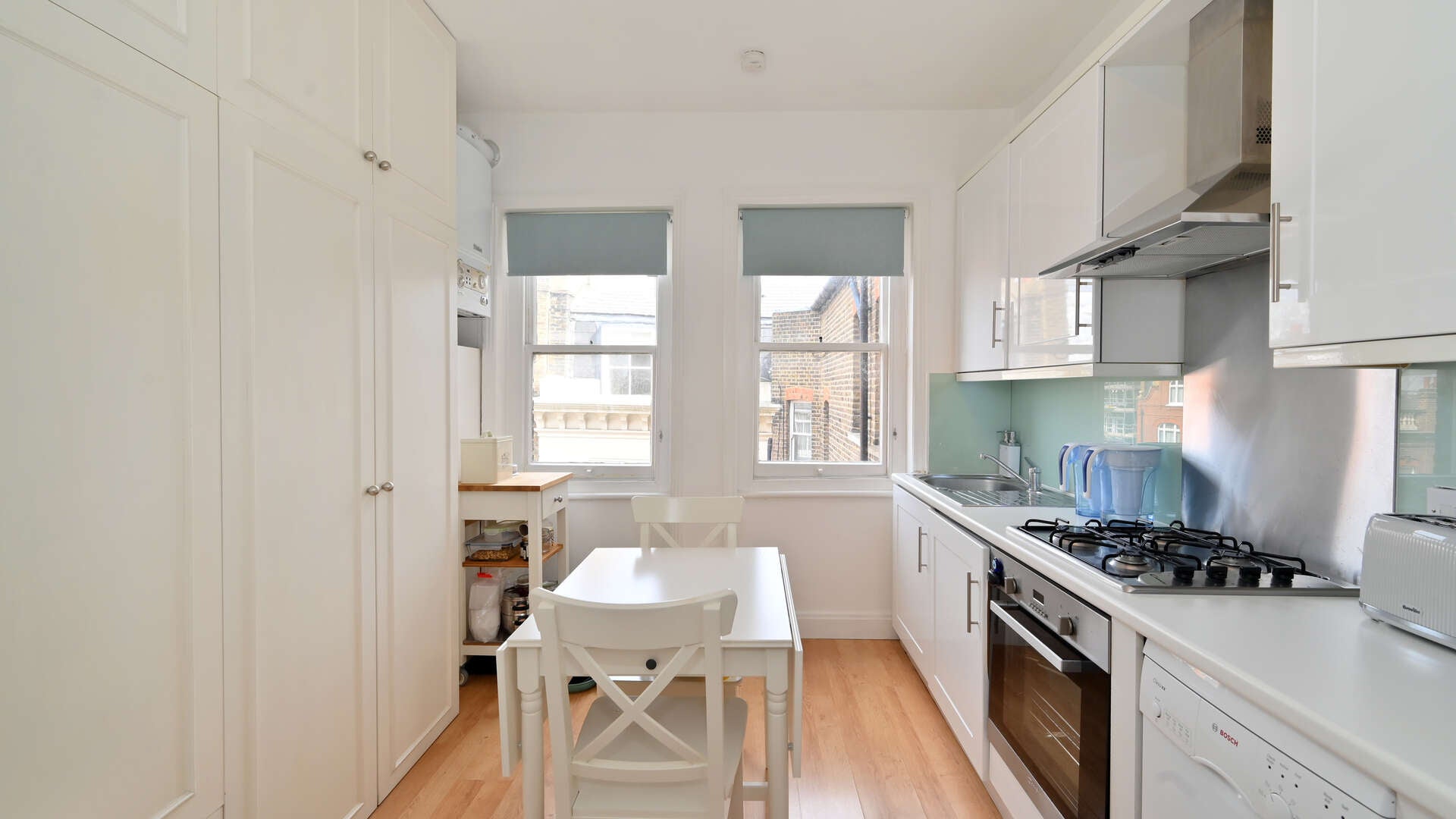 Flat Drayton Gardens in Greater London