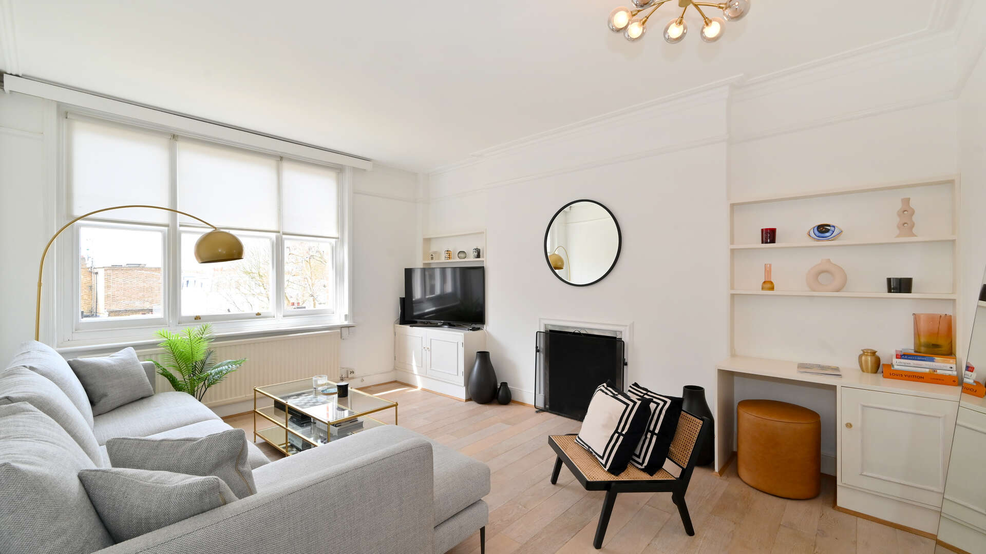 Flat Drayton Gardens in Greater London