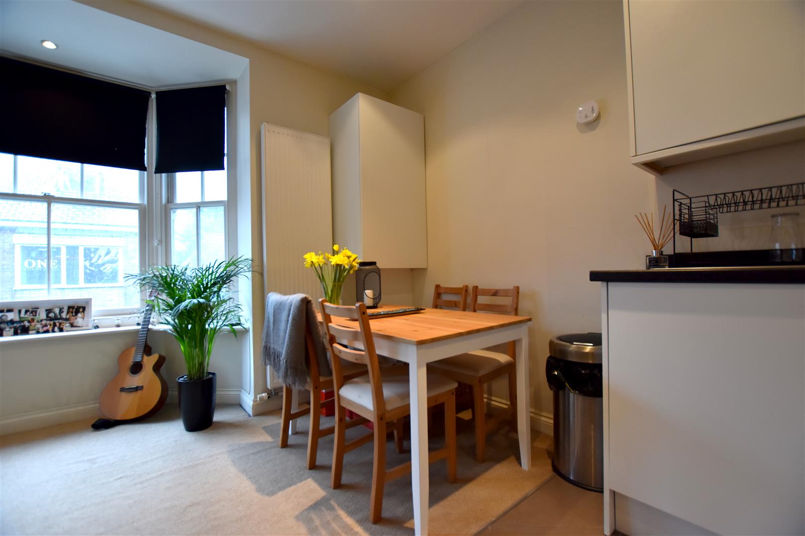 Flat Castle Walk in Reigate and Banstead