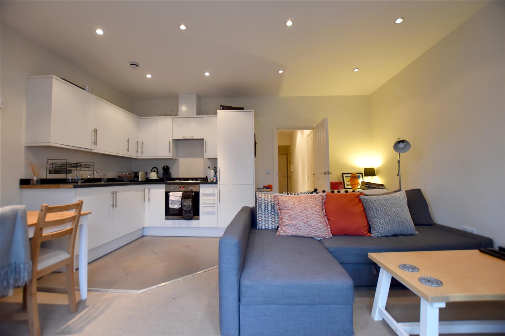 Flat Castle Walk in Reigate and Banstead