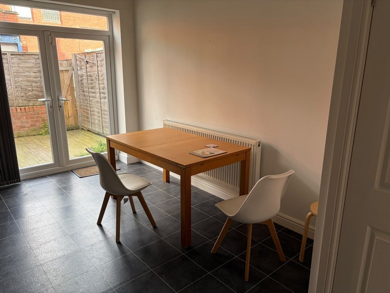 Room Grunberg Road in Leeds