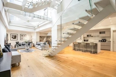 House Park Lane in City of Westminster