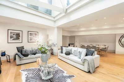 House Park Lane in City of Westminster