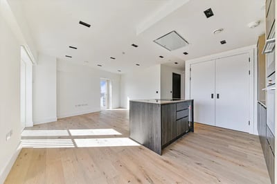 Flat Exchange Gardens in Greater London