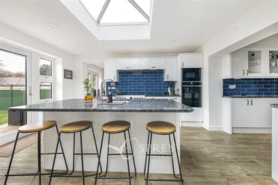 Flat Oundle Road in Peterborough