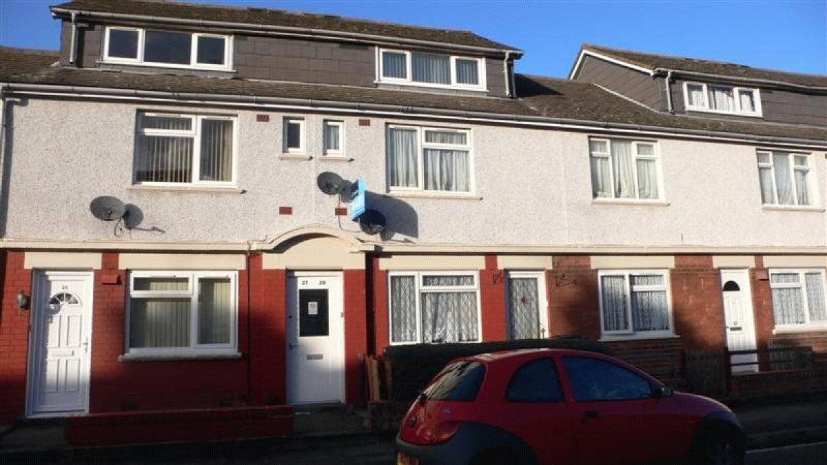Flat Goring Road in Coventry