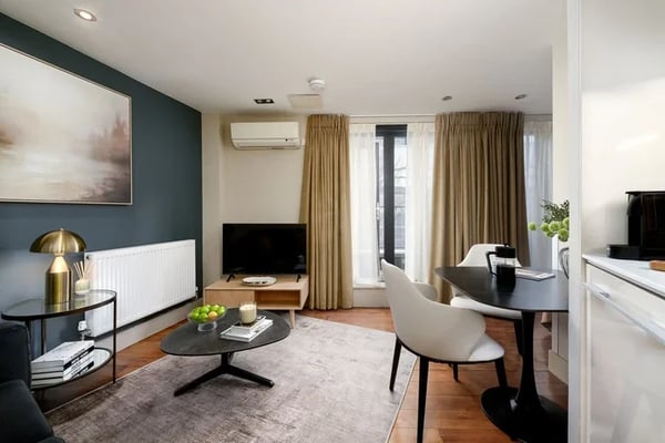 Flat Eastcheap in City of London