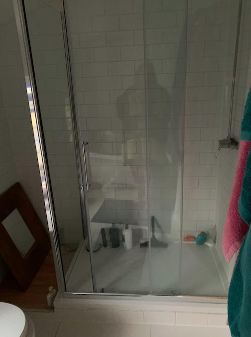 Room Evelina Road in Greater London