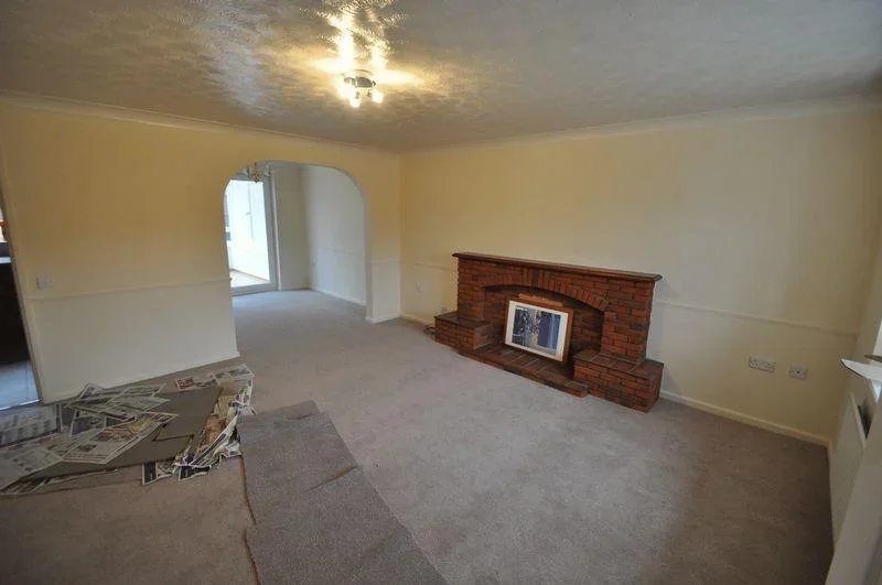 House Calshot Way in Surrey Heath