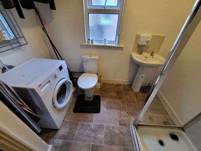 Room Russell Rise in Luton