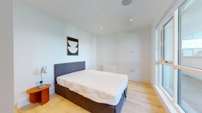 Flat Humphry Repton Lane in Greater London