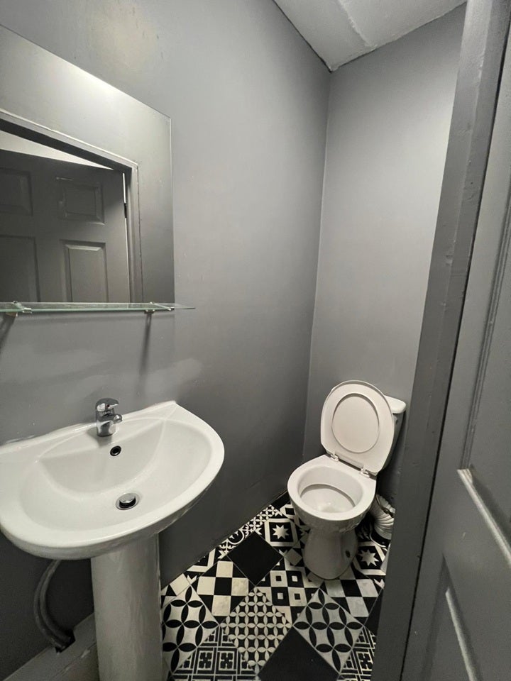 Flat Byron Road in Greater London