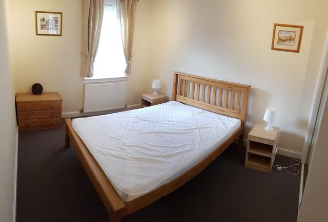 Flat Craigend Park in City of Edinburgh