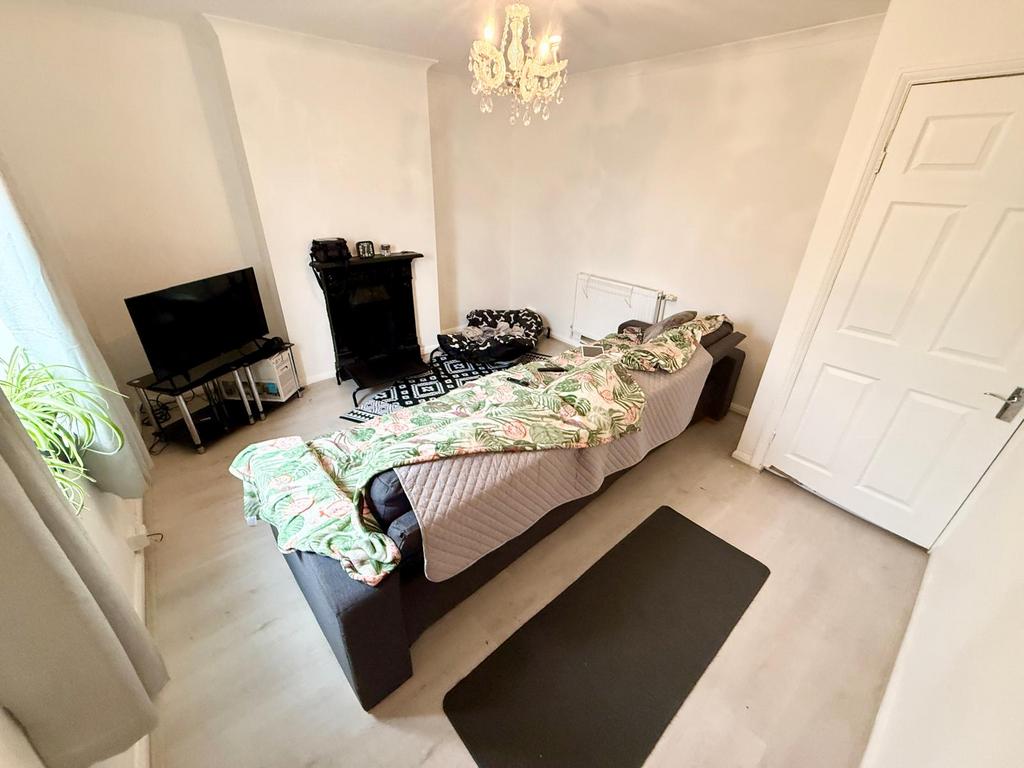 Flat Childe Square in Portsmouth