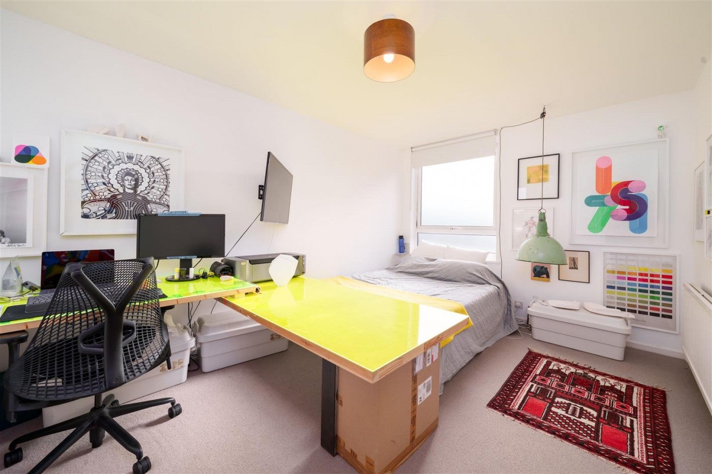 Flat Gilbert Road in Greater London