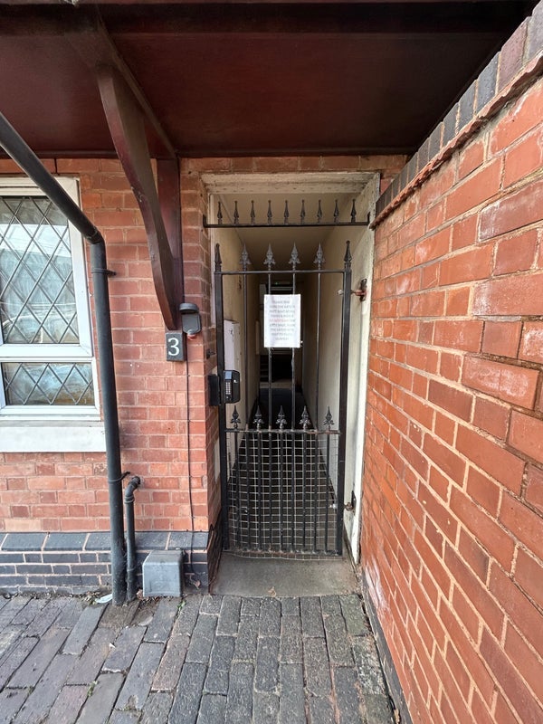 Flat Bucks Hill in Nuneaton and Bedworth