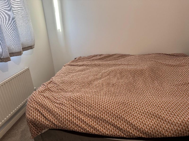 Room Laxton Close in Nottingham