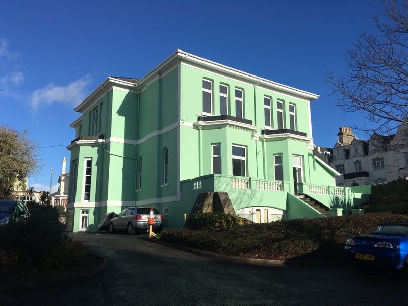 Room St. Lukes Road in Torquay