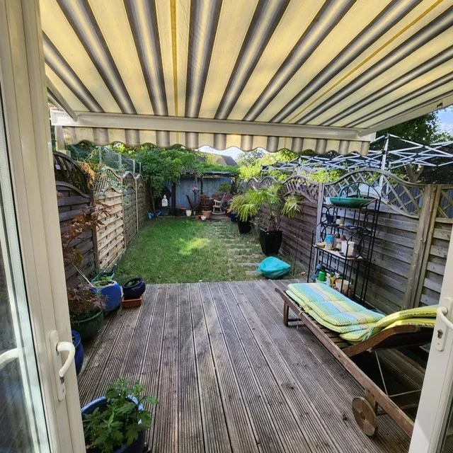 House Tidenham Gardens in Greater London