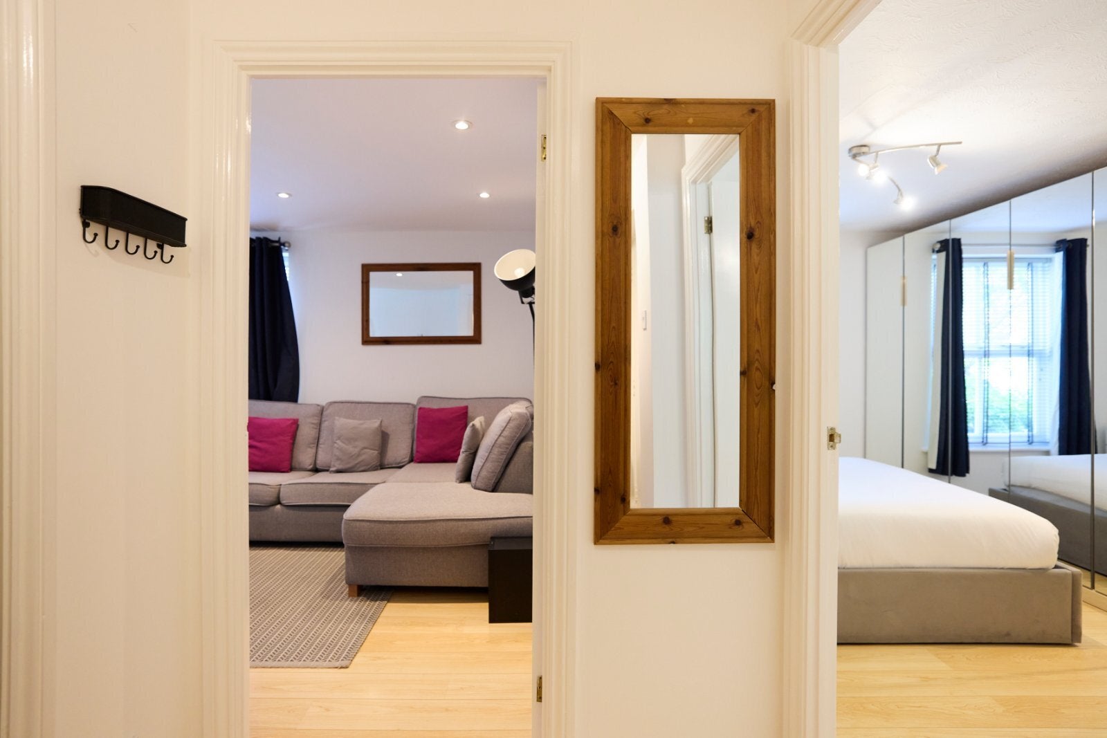 Flat Willesden Lane in Greater London