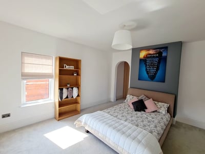 Room Higham Road in Rushden