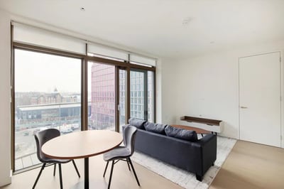 Flat Lewis Cubitt Walk in Greater London