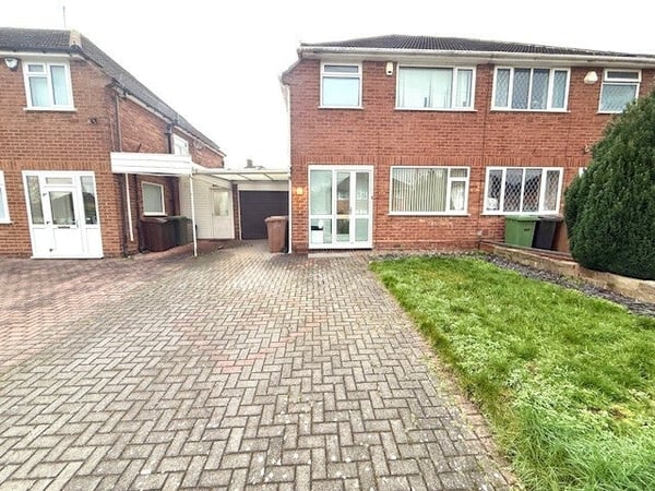 House Wichnor Road in Metropolitan Borough of Solihull