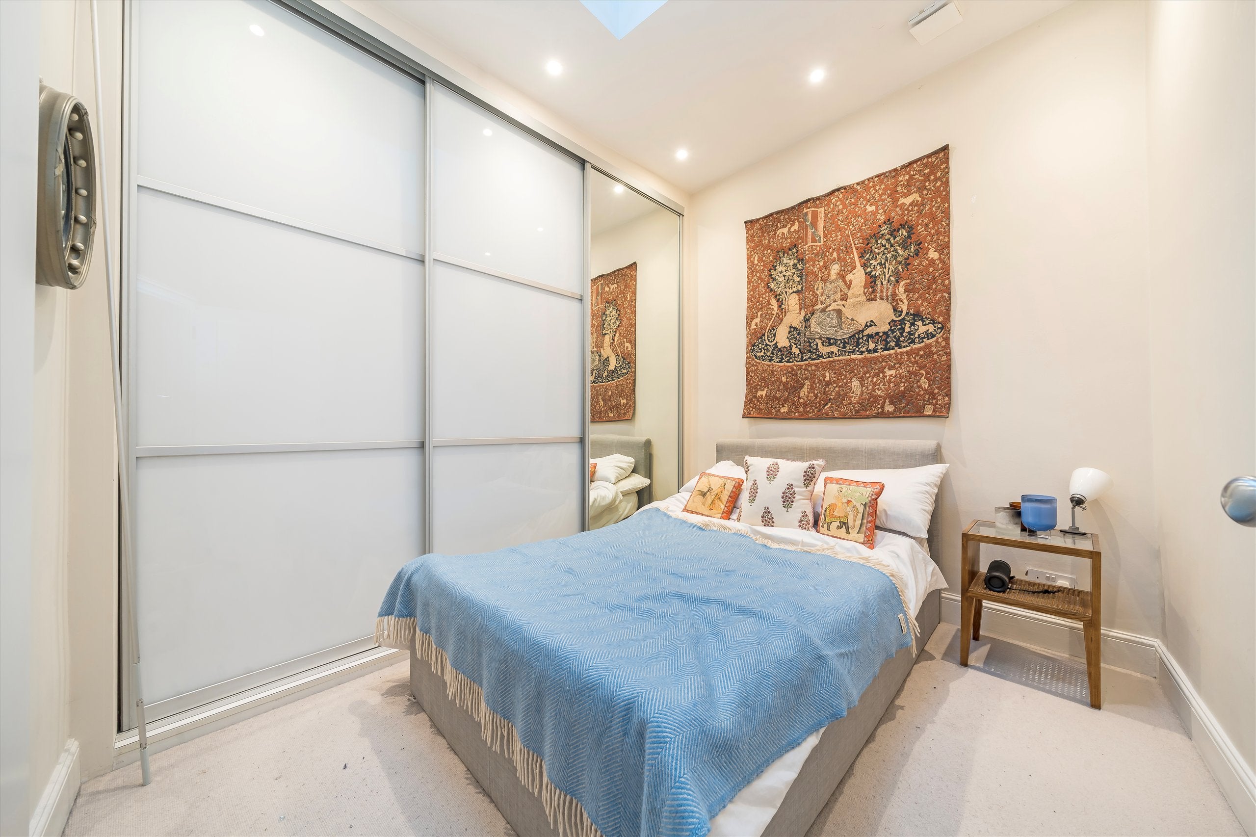 House Malvern Mews in Greater London