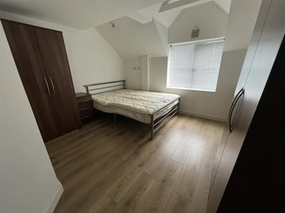 Flat Bayes Street in Kettering