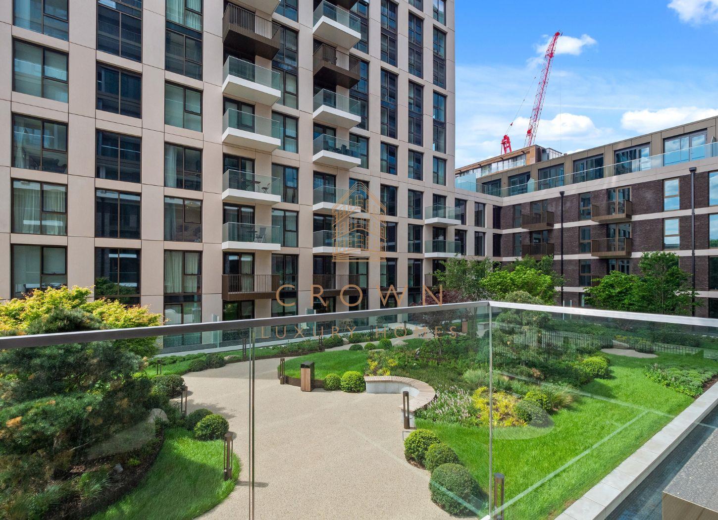 Flat Merino Gardens in Greater London