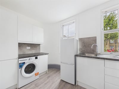 Flat Bethnal Green Road in Greater London