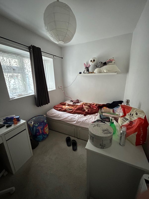Flat Montague Hill South in Bristol