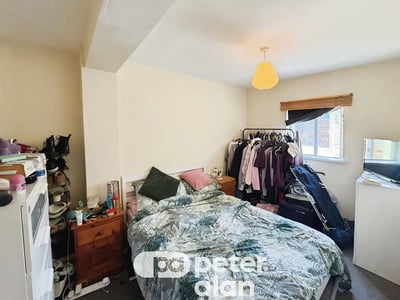 Flat Sanquhar Street in Cardiff