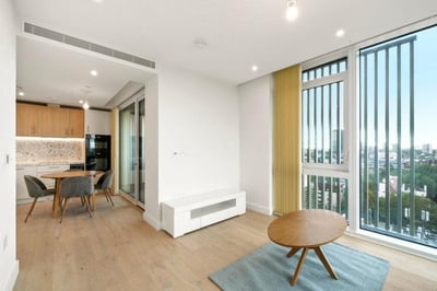 Flat Brill Place in Greater London