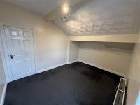 Flat Lowfield Grove in Hazel Grove