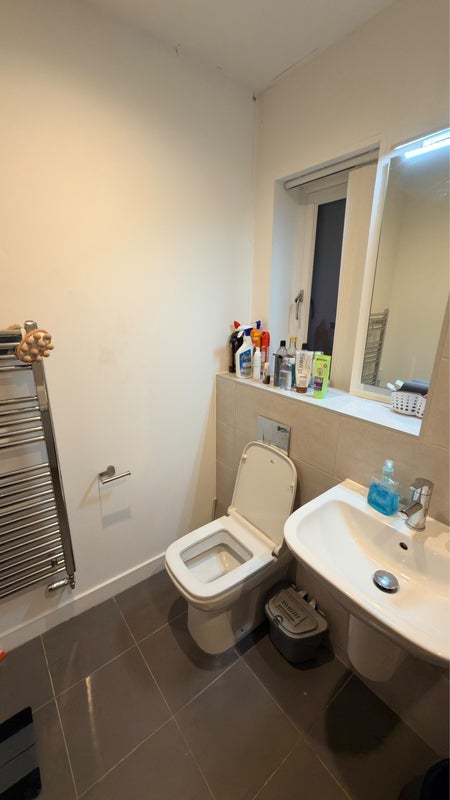 Room Anvil Place in Manchester