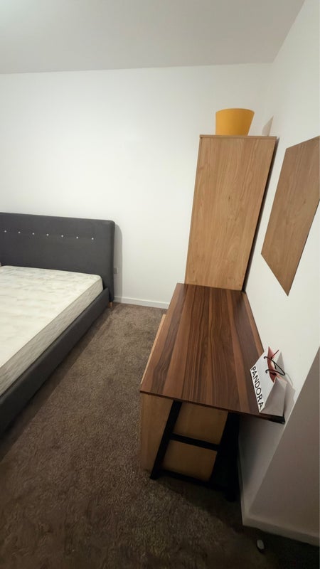 Room Anvil Place in Manchester