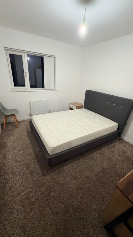 Room Anvil Place in Manchester