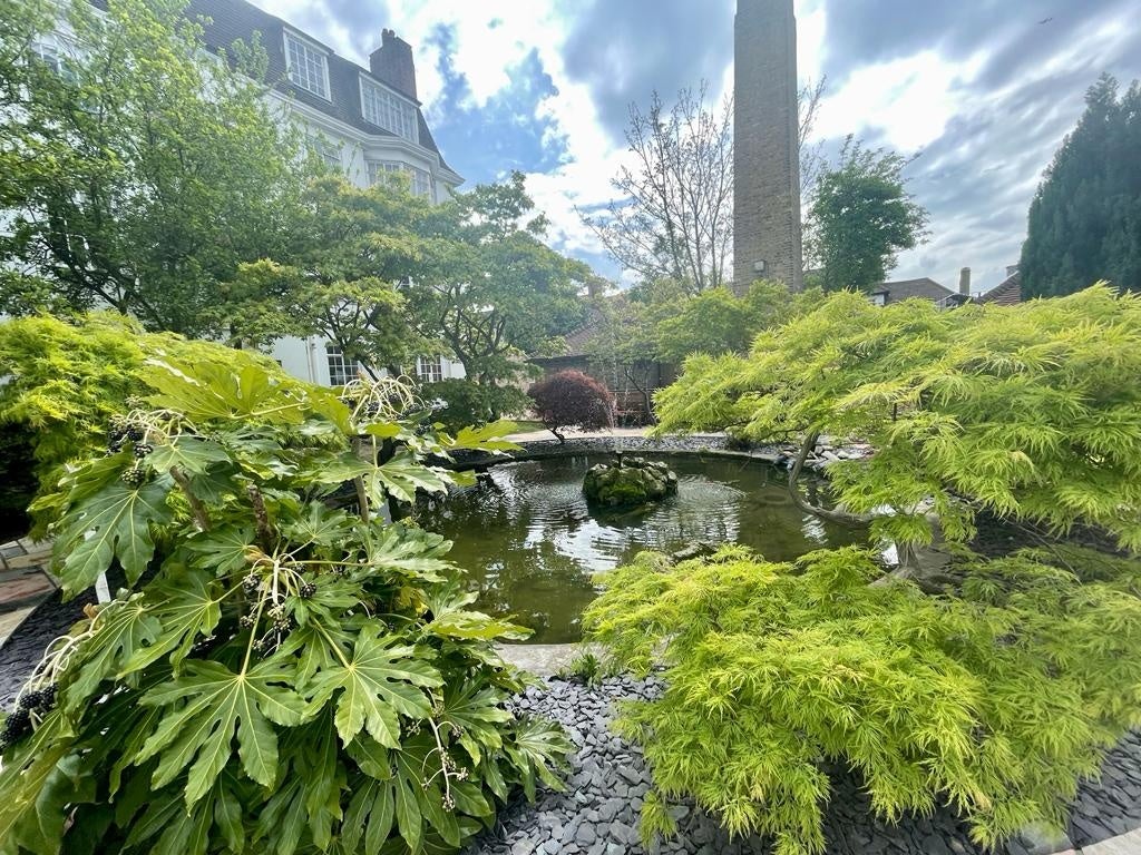 Flat Streatham Hill in Greater London