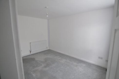 House Shayler Grove in Wolverhampton