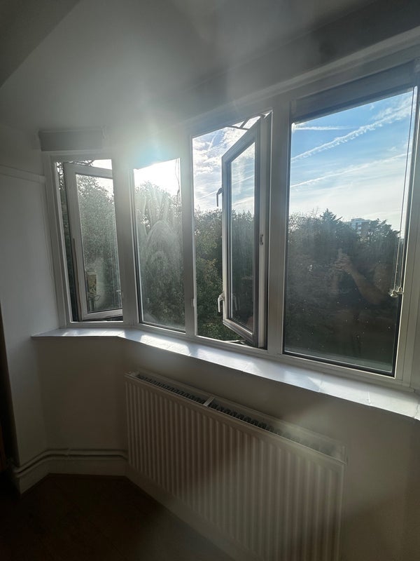 Room Jamaica Road in Greater London