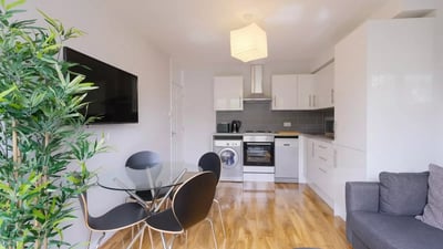 Room Cambridge Heath Road in Greater London
