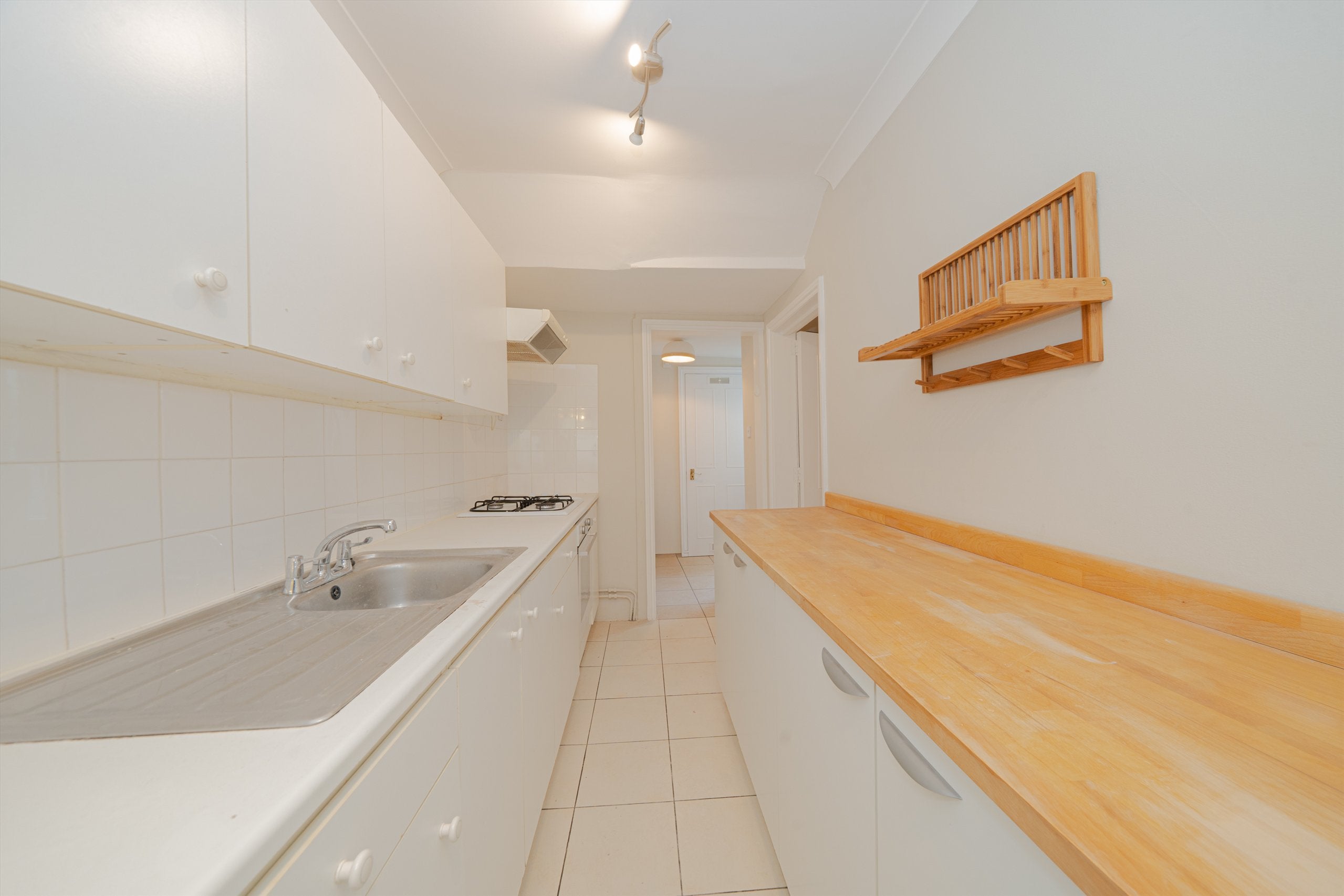 Flat Lillie Road in Greater London