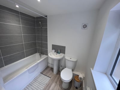 Room Pershore Road in Birmingham
