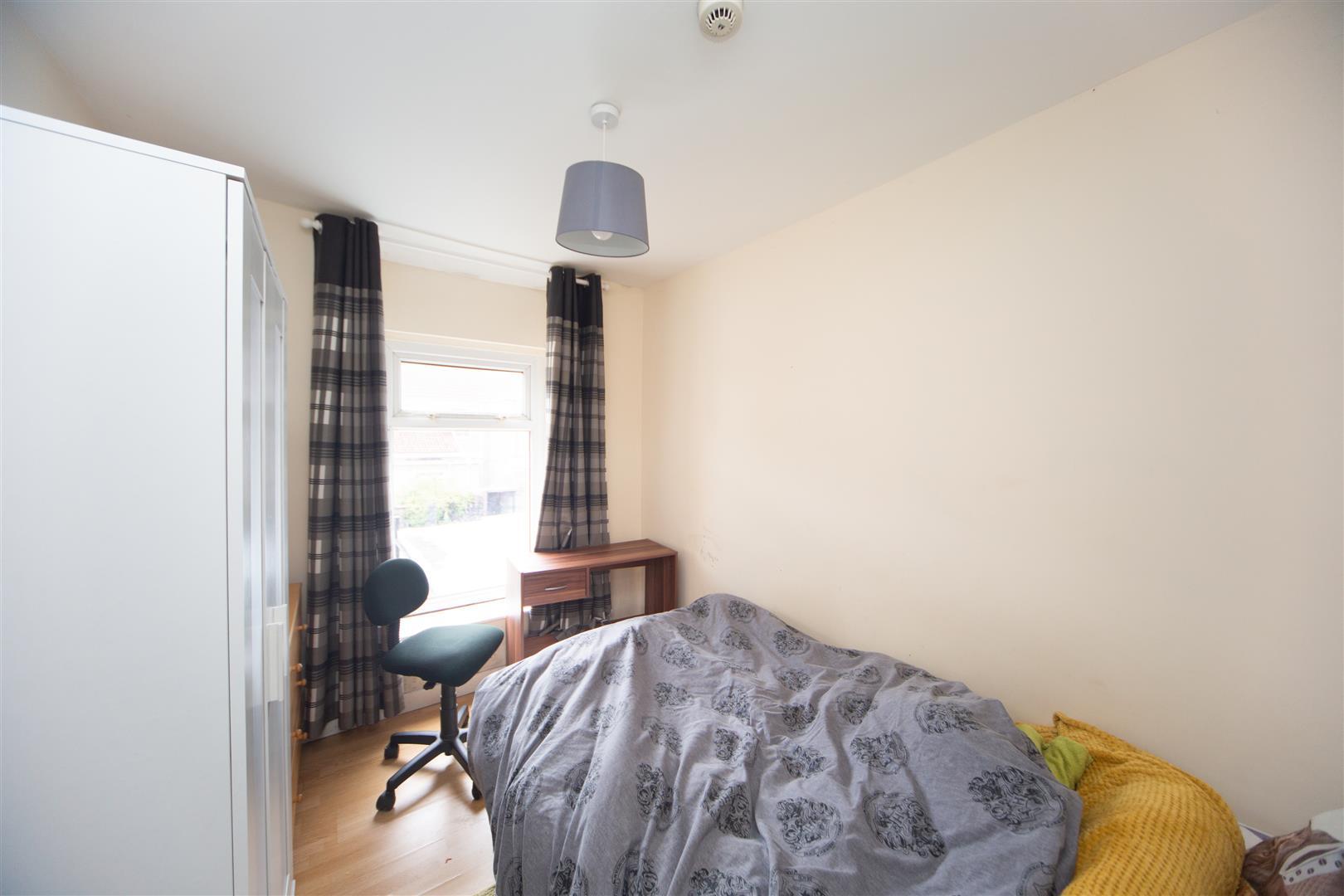 Flat John Place in Pontypridd